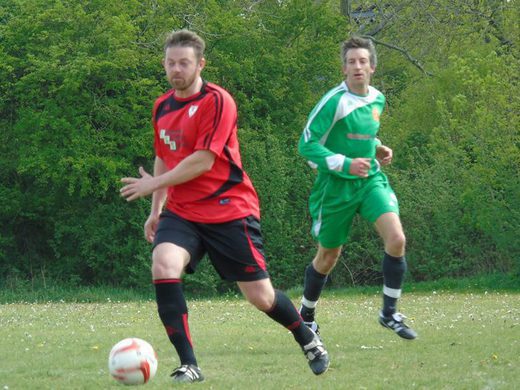 Red Heathens vs. Troggs